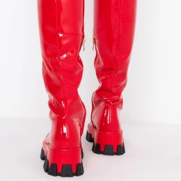 Boots - Picture 8 of 10